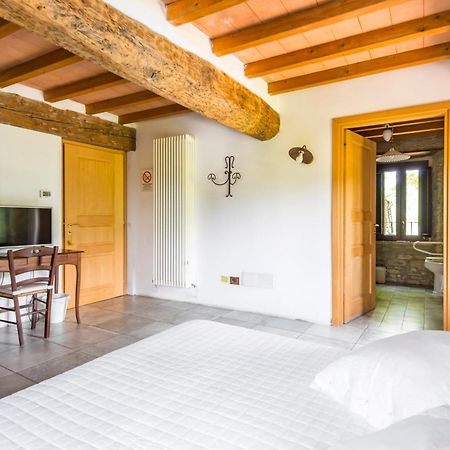 Agriturismo Il Salice Tizzano Val Parma Zewnętrze zdjęcie